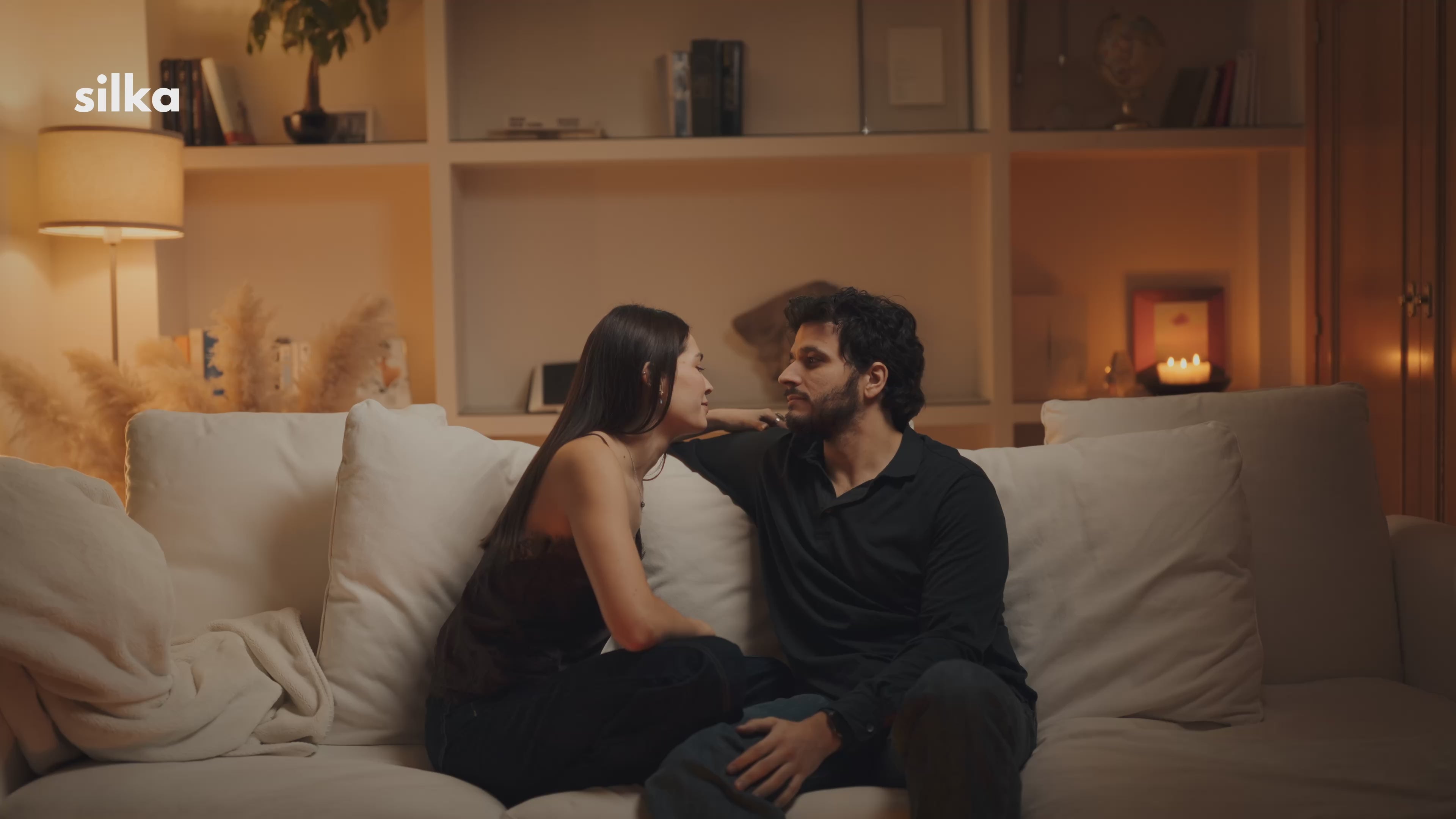 Cargar video: 